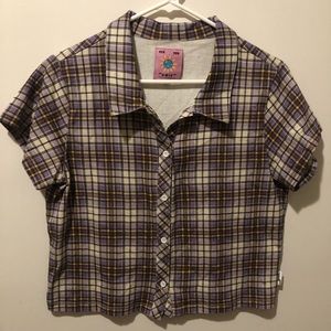 Unif Lily Button Up XL